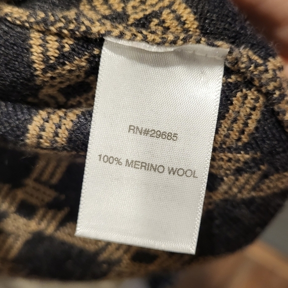 Pendleton Tan & Black Cardigan Ladies Merino Wool Sweater Size Petite Small - Picture 4 of 7